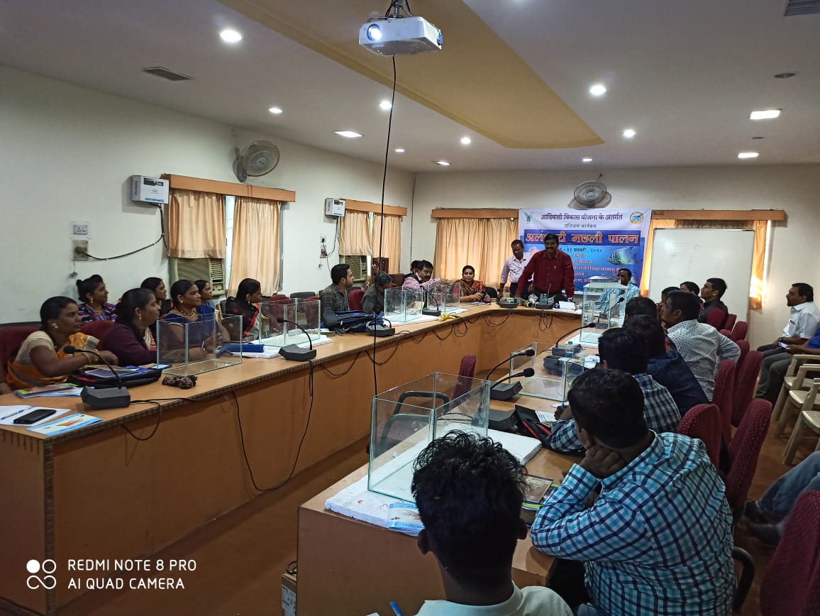 Training-Pro-Ornamental-Fish-Culture-Raipur-13-2-20