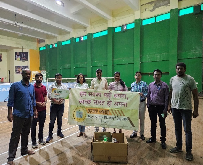 स्वच्छता अभियान की छवि 12